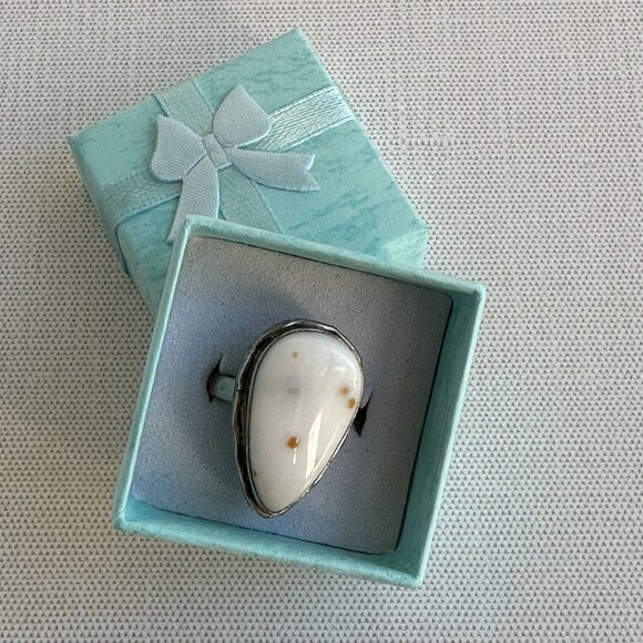 White Jasper Sterling Silver Ring Size 8 Teardrop Artisan Setting - Picture 13 of 13